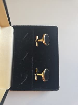 Vintage Swank Cufflinks Black Enamel Gold Tone Round Tie Bar Set - Thumbnail 2