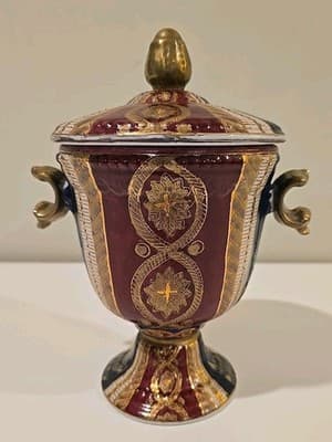 Oriental Accent Since 1880 Urn Vase w/ Lid Gold Blue Red 9.75" - Thumbnail 4