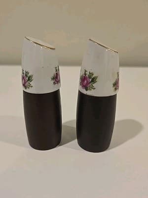 VTG Salt & Pepper Shakers by NEVCO Ceramic Top w/ Wood Base Rose Motif - Thumbnail 6