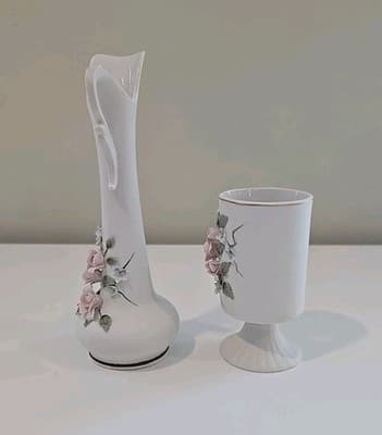 Lefton China Bud Vase Pitcher Hand and Pedestal Holder Painted Flowers Numbered - Thumbnail 3