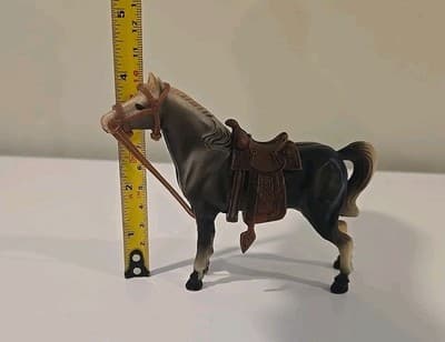 1970s Vintage Toy Black Horse with saddle and white Maine￼Made In Hong Kong - Thumbnail 9