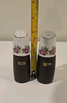 VTG Salt & Pepper Shakers by NEVCO Ceramic Top w/ Wood Base Rose Motif - Thumbnail 2
