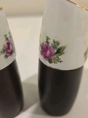 VTG Salt & Pepper Shakers by NEVCO Ceramic Top w/ Wood Base Rose Motif - Thumbnail 7