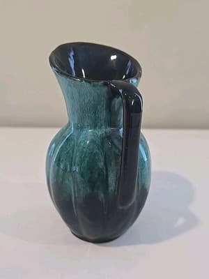 Vintage Canuck Pottery Stoneware Creamer Green Evangeline Ware 908 - Thumbnail 2
