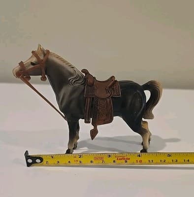 1970s Vintage Toy Black Horse with saddle and white Maine￼Made In Hong Kong - Thumbnail 8