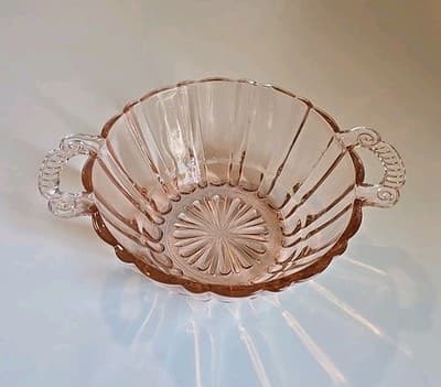 Anchor Hocking OLD CAFE PINK 6 1/2" OPEN HANDLE BOWL