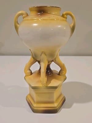 Large 8" Tall Vintage Czech Pottery Poppy Double Handled Floral Vase - Thumbnail 4