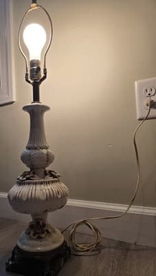 Italian Ceramic Table Lamp Rose Relief Decor Brass Footed Light - Thumbnail 9