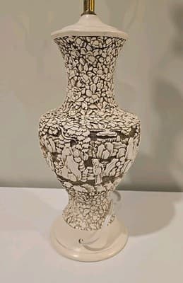 Mid Century Chalkware Plaster Carved Asian Style Lamp Rare 1950s - 29" Tall - Thumbnail 9