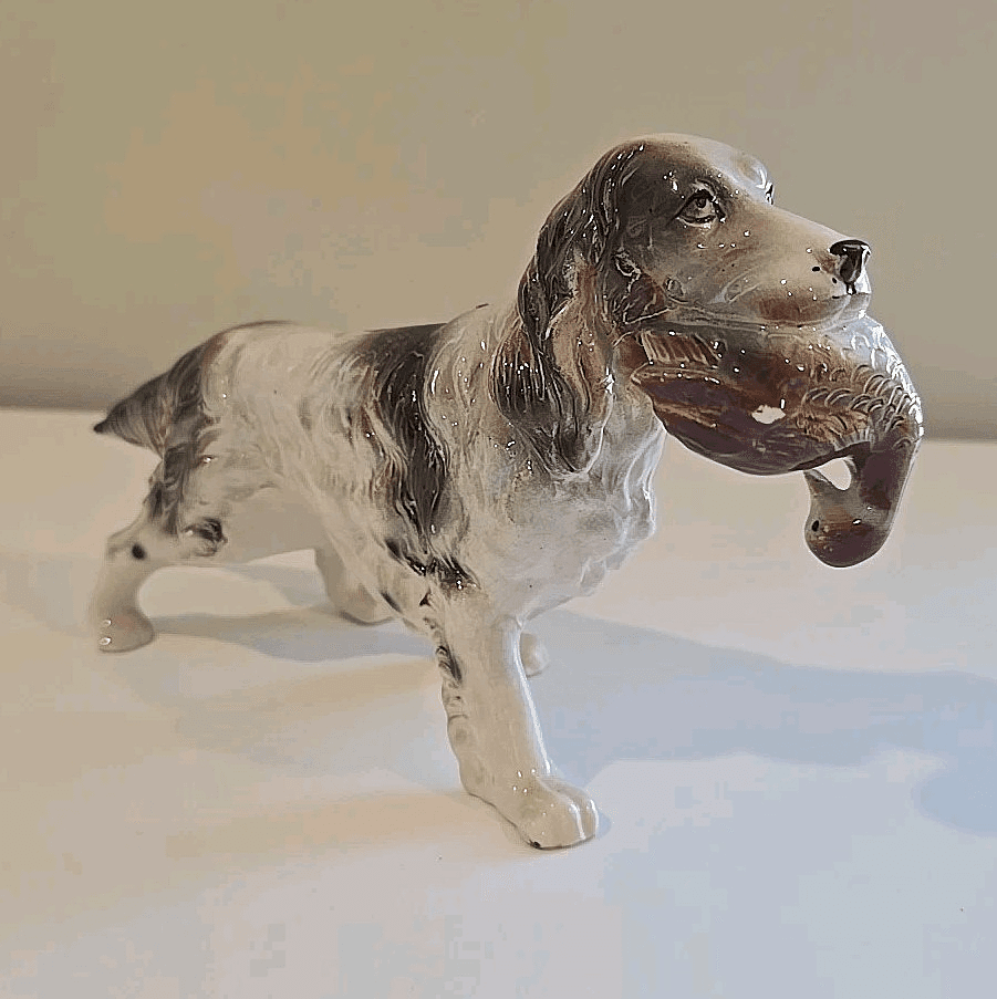 VTG English Hunting Springer Cocker Spaniel Dog Figurine Duck Porcelain Ceramic