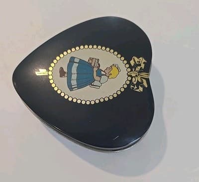 RARE Vintage Irma Girl Danish Heart Shaped Tin Canister - Thumbnail 2
