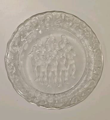 Imperial Ten Pipers Piping Frosted Glass Plate 12 Days Of Christmas 1979 - Thumbnail 3