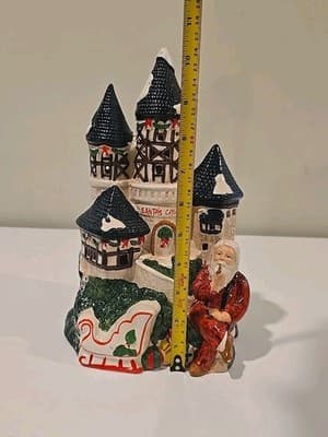 Vintage 1987 Santa’s Castle By Brinn's, Lighted Christmas Village Collection - Thumbnail 6