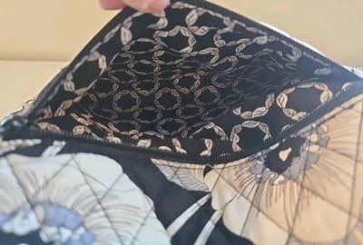 Vera Bradley Hipster Camelia Crossbody Quilted Floral Handbag Purse Bag Retired - Thumbnail 8