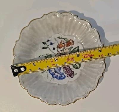 VTG Ninet Hand Painted Scalloped Plates with Gold Trim Flowers Gray Marble 4pc - Thumbnail 15