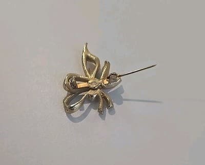 Vintage Gold Tone And Colored Rhinestone Ribbon Brooch J6 - Thumbnail 4