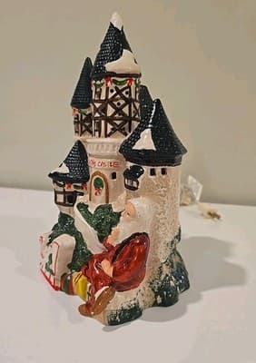 Vintage 1987 Santa’s Castle By Brinn's, Lighted Christmas Village Collection - Thumbnail 7