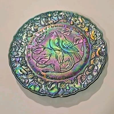 Imperial Glass Two Turtle Doves, 1971 Christmas Dark Green Plate 8 3/4" - Thumbnail 2