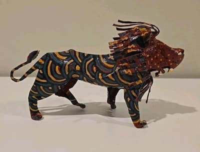 7" Large Tin LION Made In Zimbabwe By The Mkankha Brothers Metal Art - Thumbnail 2