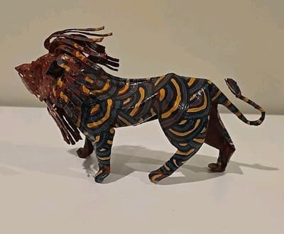 7" Large Tin LION Made In Zimbabwe By The Mkankha Brothers Metal Art - Thumbnail 4