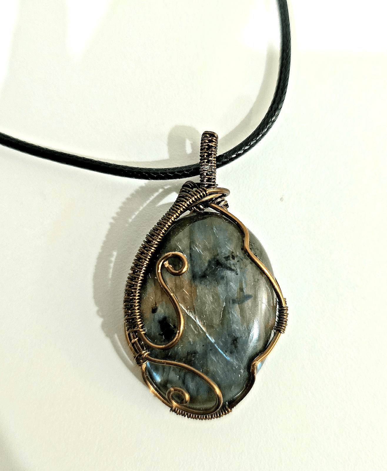 Labradorite Blue Flash Wire Wrapped Pendant Handcrafted Antique Finish Copper - Thumbnail 6
