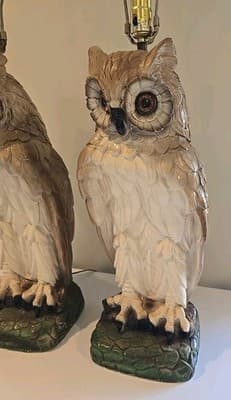 Pair of Mid Century Modern Large Chalkware Painted Owl Sculpture Table Lamps - Thumbnail 4