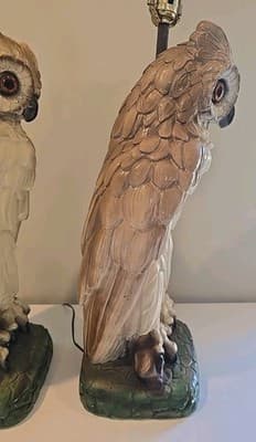 Pair of Mid Century Modern Large Chalkware Painted Owl Sculpture Table Lamps - Thumbnail 20