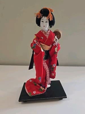 Vintage Porcelain Japanese￼ Geisha Kimono Doll Figurine Statue