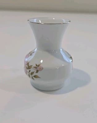 Leart Brazil Porcelain Mini Bud Vase - Thumbnail 2