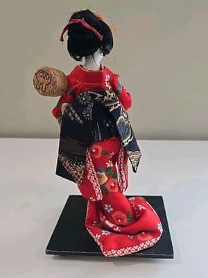 Vintage Porcelain Japanese￼ Geisha Kimono Doll Figurine Statue - Thumbnail 5