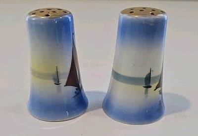 Sail Boats Salt & Pepper Shaker Set Japan Ceramic Scenic Blue Hand Painted Vtg - Thumbnail 6