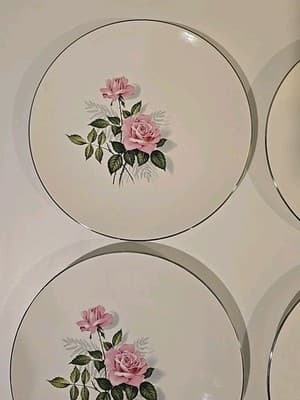 Vtg Taylor Smith Taylor Summer Rose Dinner Plate 10.5" Set of 4 - Thumbnail 5