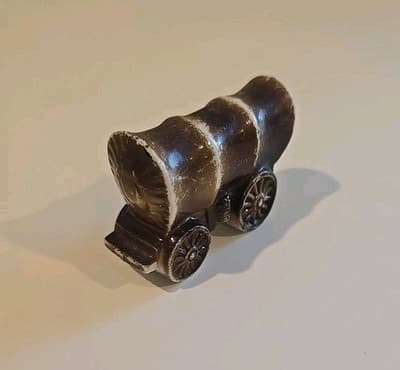 Conistoga Wagon, Miniature Porcelain, Vintage Japan - Thumbnail 2