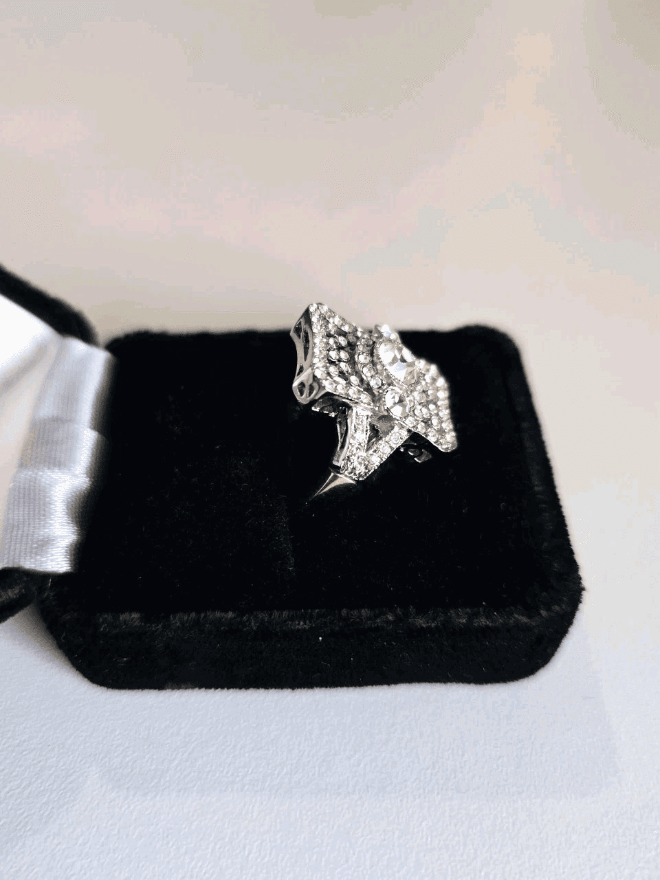 Victorian Art Deco 2.88CT Lab-Created Round Cut Diamonds Two-Tone Ring Sz 7 - Thumbnail 4