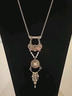 J CREW Horseshoe Dangle BLING Beaded Gothic Statement Necklace STUNNING - Thumbnail 2