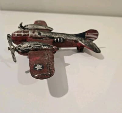 Vintage WWII Art Deco Cast Iron Twin Propellers Model Bomber Aircraft RARE - Thumbnail 7