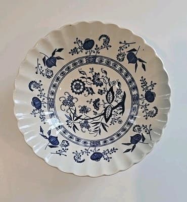 J. G. Meakin Blue Nordic Blue Onion England Cereal Bowl 6 1/2”