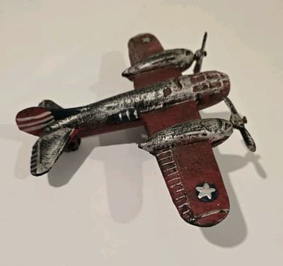 Vintage WWII Art Deco Cast Iron Twin Propellers Model Bomber Aircraft RARE - Thumbnail 10
