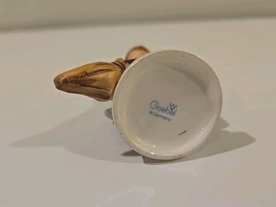 Goebel Hummel Little Sweeper 171 No Crazing! Mint - Thumbnail 6