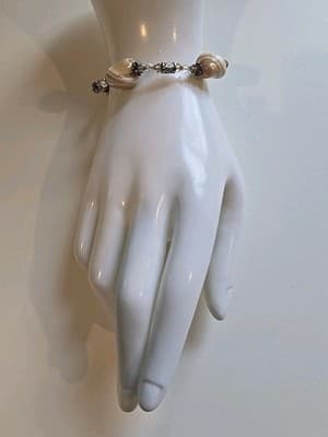 Vintage River Mop Shell Bracelet Elastic Stretch - Thumbnail 3