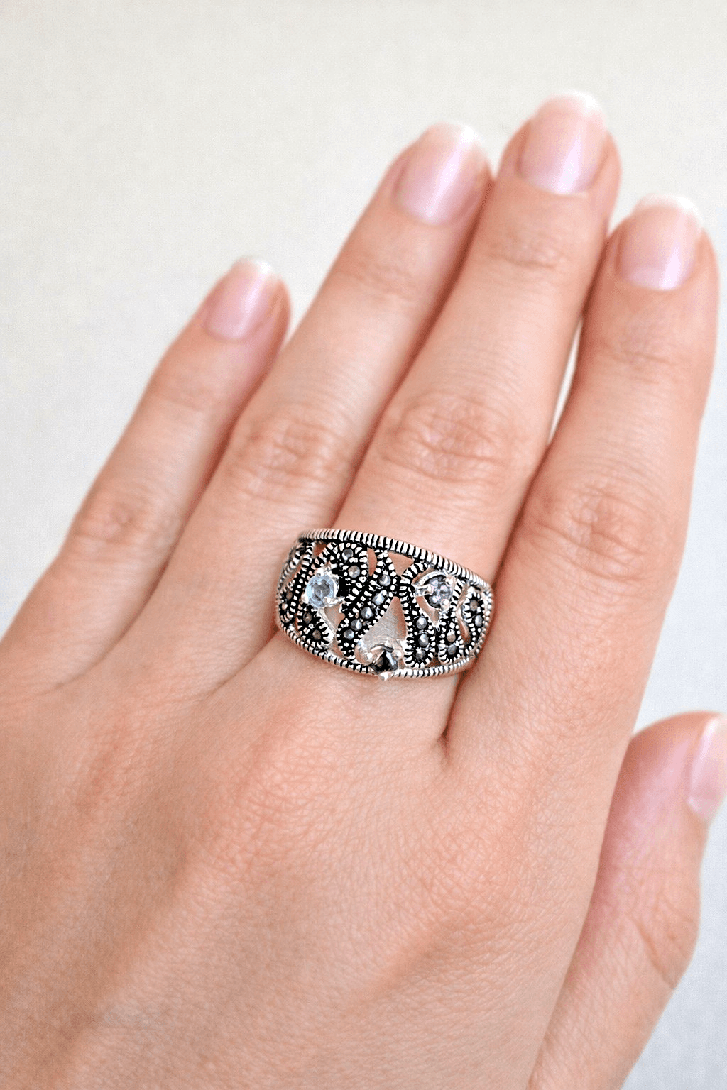 Silver Tone Marcasite with Three Stones Ring Sz 6.5
