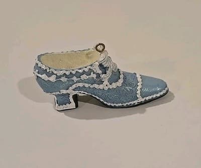 Vintage Resin Victorian Shoe Christmas Ornament Lot Of (3) - Thumbnail 4