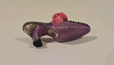 Vintage Resin Victorian Shoe Christmas Ornament Lot Of (3) - Thumbnail 13