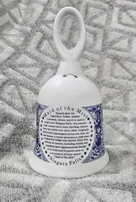 Vintage Niagara Falls 'Maid Of The Mist' Souvenir Bell - Thumbnail 3