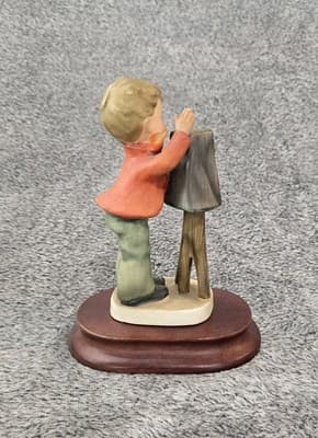 VTG Estate Napco Japan Cameraman 5 ½" Porcelain Figurine! 116 - Thumbnail 4