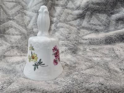 Vintage Schirnding Porzallan Bavaria Porcelain Bell Flowers Floral White - Thumbnail 5