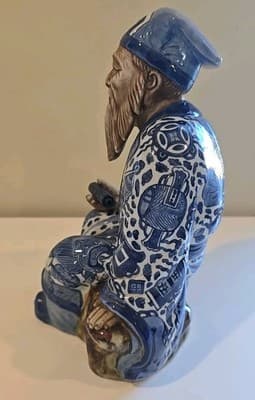 13" Vintage Japanese Kutani Porcelain Old Man Figurine Figure Blue & White - Thumbnail 3