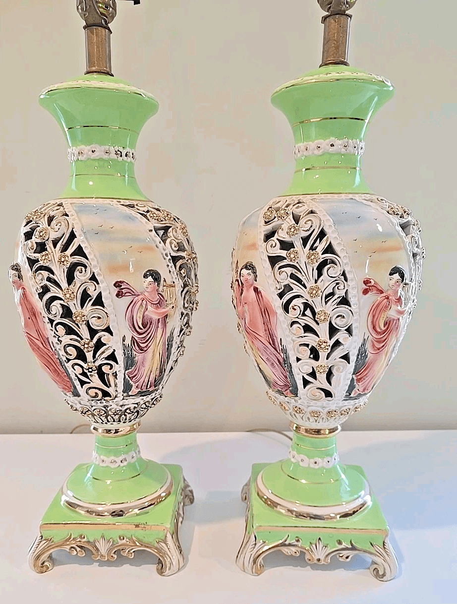 Pair of D'indri Capodimonte Italian Porcelain Lamp Brass Base Hand Painted 29" - Thumbnail 7