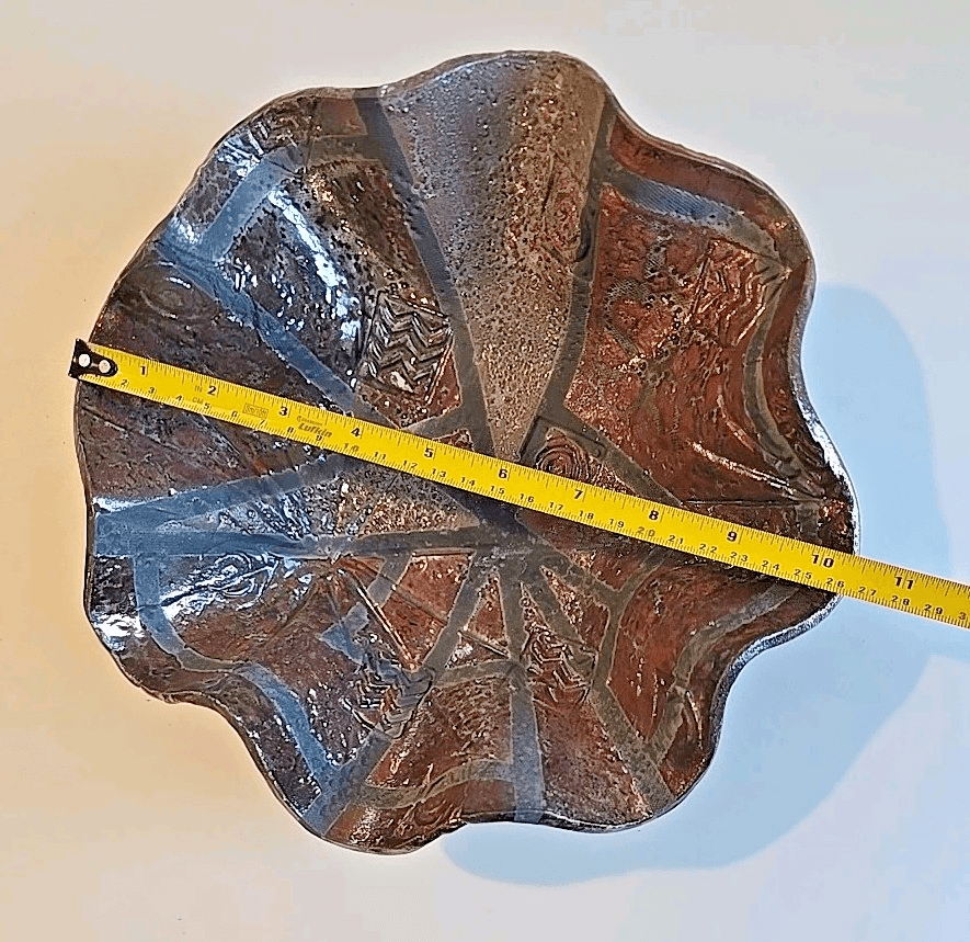 Exquisite Handmade 2013 Kras Matte Raku Art Pottery Lobe Scalloped Bowl - Thumbnail 4