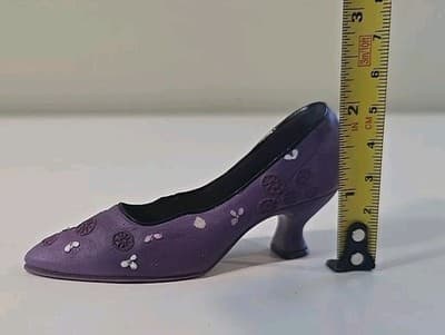 Vintage Miniature High Heeled Shoe Pump Nostalgia Resin Purple Pink & Maroon - Thumbnail 3